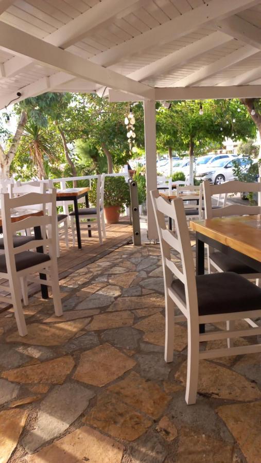 Beleris Rooms Himarë Exterior foto